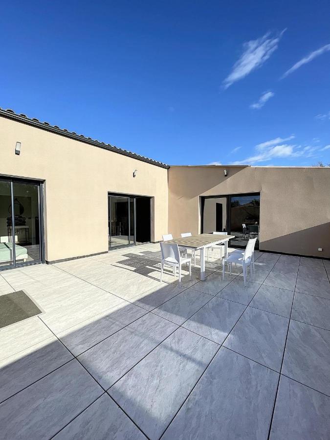 Villa 400M2 Piscine Interieure Tres Calme Agde Exterior foto
