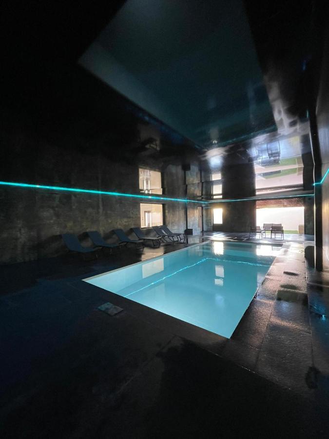 Villa 400M2 Piscine Interieure Tres Calme Agde Exterior foto